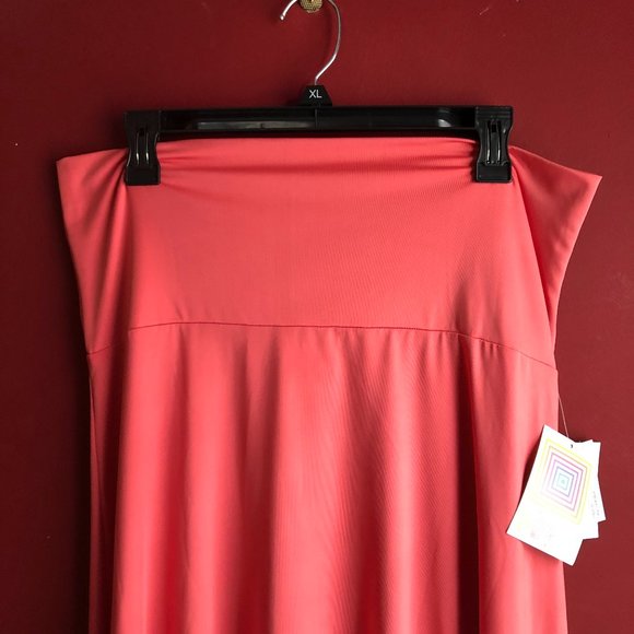 Lula Roe "Olivia" Skirt - Picture 7 of 10